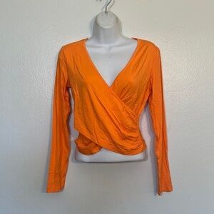 Vetior Cross over top